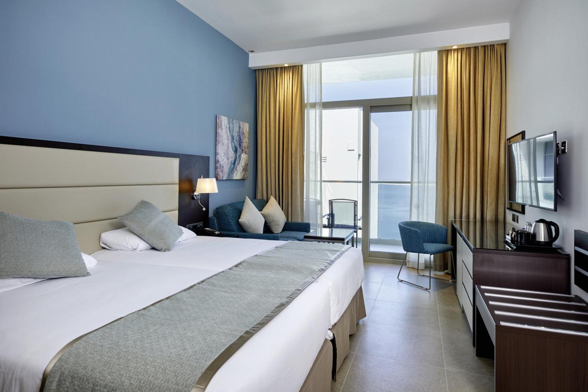 Double Room with Partial Sea View,1768614504:JPEG